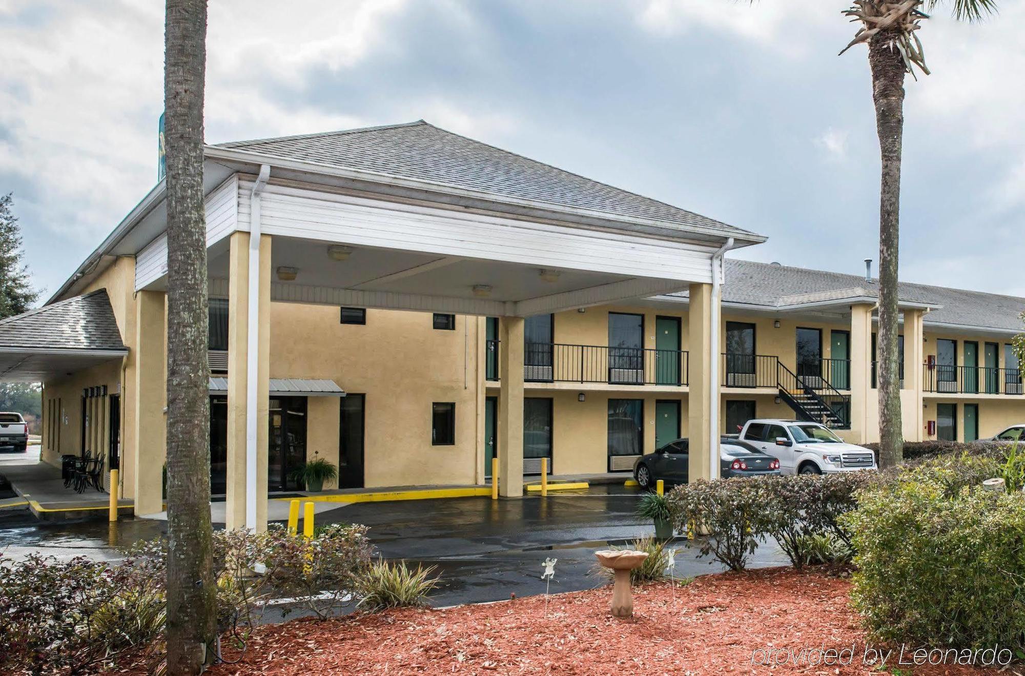 Quality Inn & Suites Live Oak I-10 Exit 283 Exterior photo